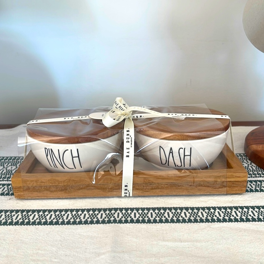 RAE DUNN Pinch & Dash Pinch Bowls